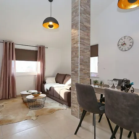 Malu Appartement Vir