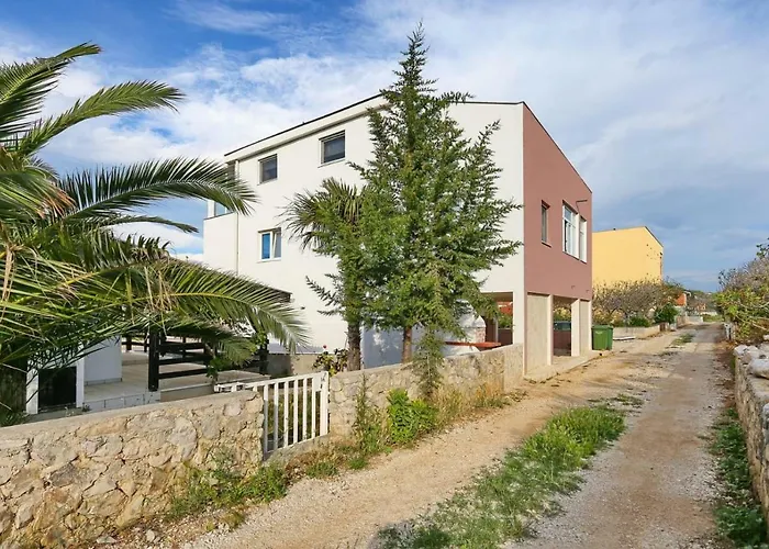 Apartment Malu Vir