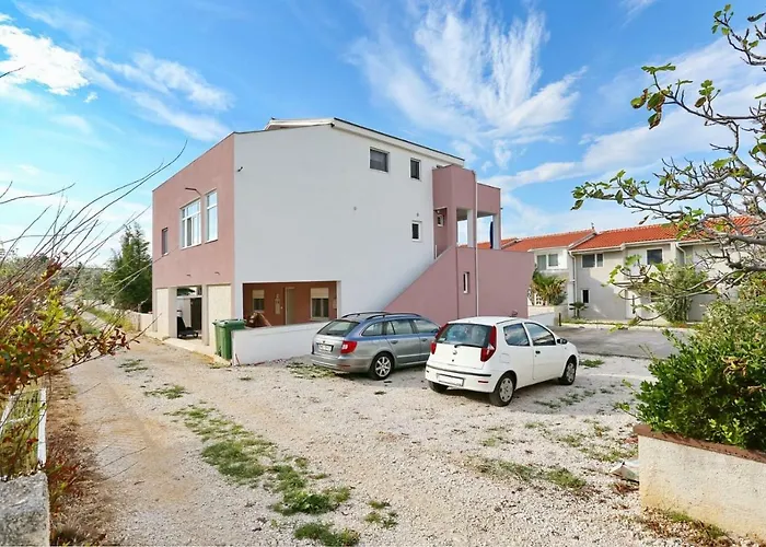 Apartment Malu Vir