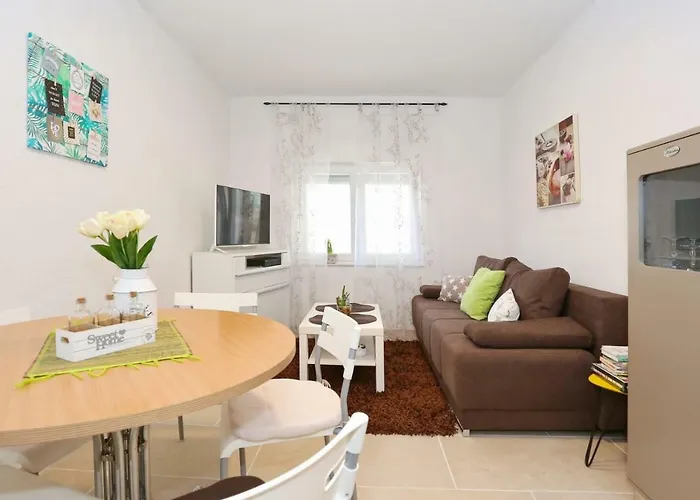 Malu Apartment *