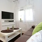 Malu Apartament *